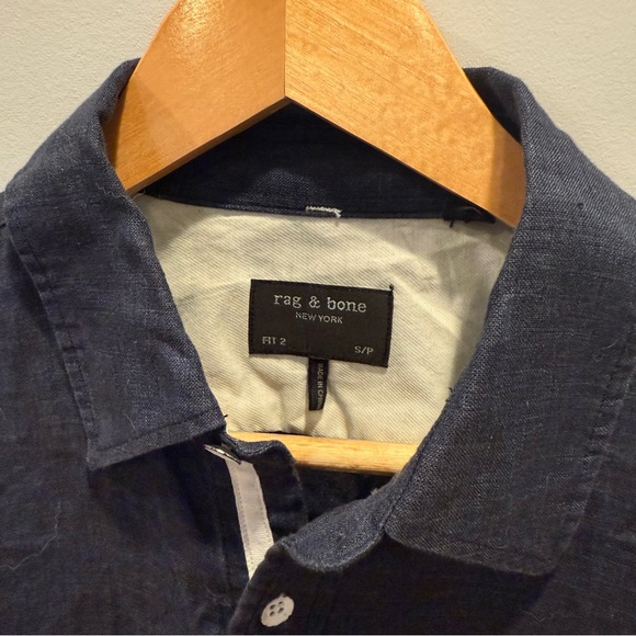 Rag & Bone Linen Levine Shirt Fit 2– Dark Blue, Men’s Small, Excellent Condition - Picture 2 of 4
